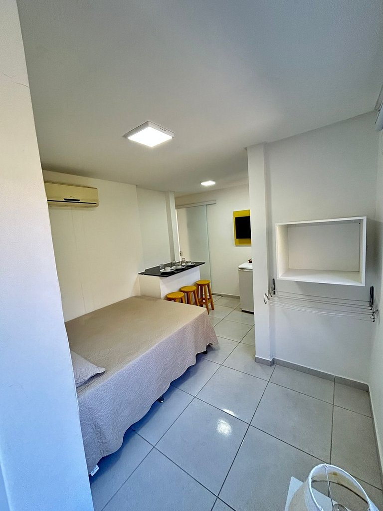 Apartamento em Canto Grande a apenas 90 metros da praia, no