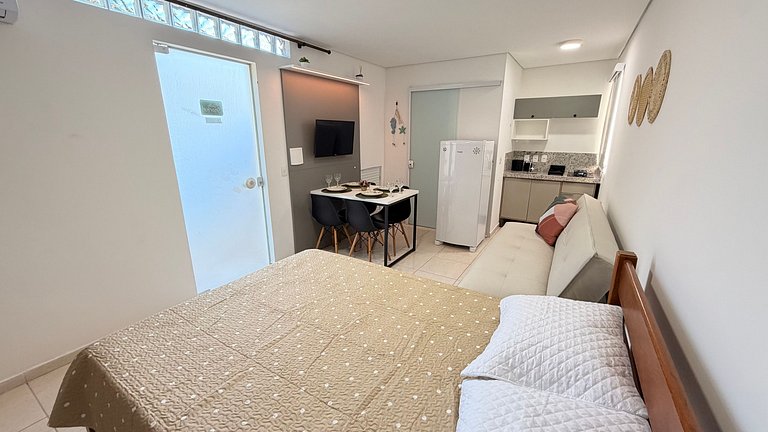 Apartamentos Canto Grande a 90 metros da praia no Residencia