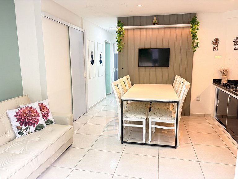 Apartamento em Canto Grande a 90 metros da praia (Residencia